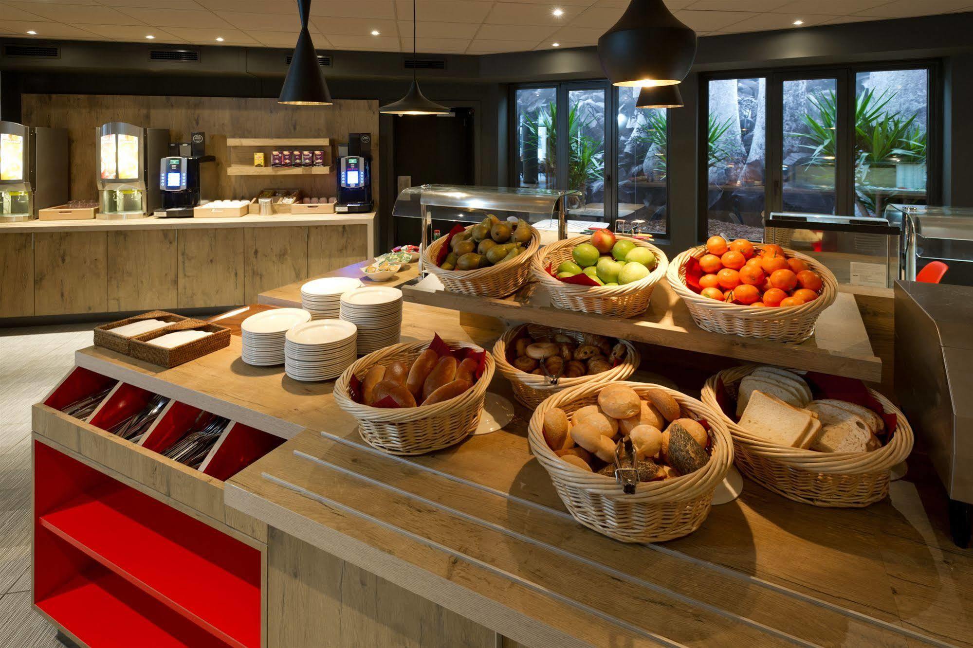 Ibis Gent Centrum St. Baafs Kathedraal Экстерьер фото